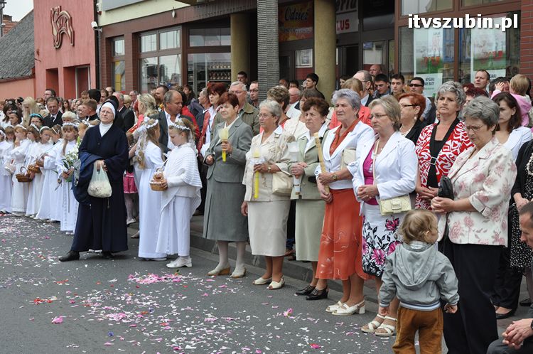 Procesja Bożego Ciała przeszła ulicami Szubina