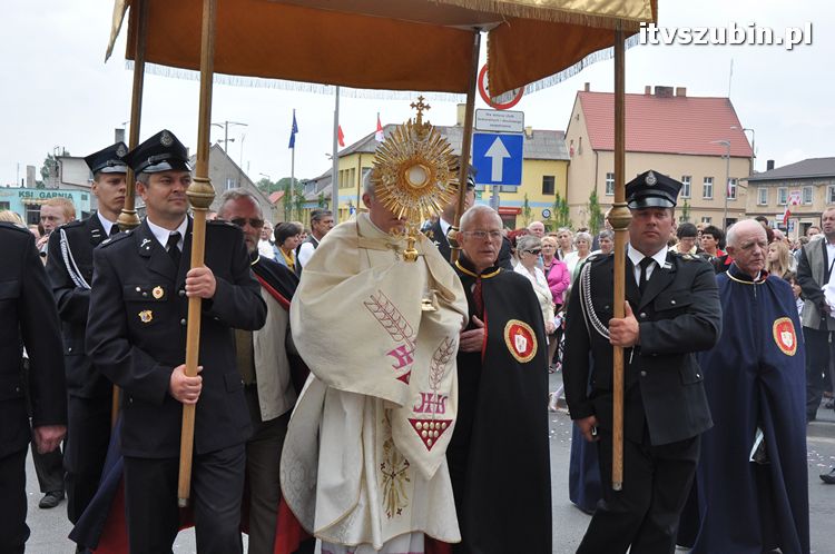 Procesja Bożego Ciała przeszła ulicami Szubina