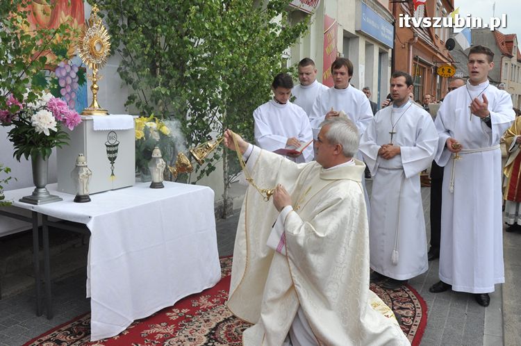 Procesja Bożego Ciała przeszła ulicami Szubina