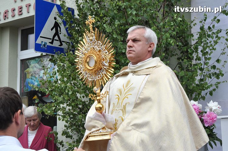 Procesja Bożego Ciała przeszła ulicami Szubina