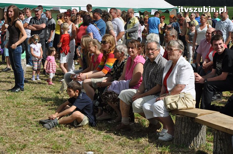 FESTYN CHARYTATYWNY dla małej Julki