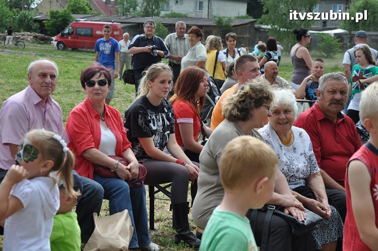 FESTYN CHARYTATYWNY dla małej Julki