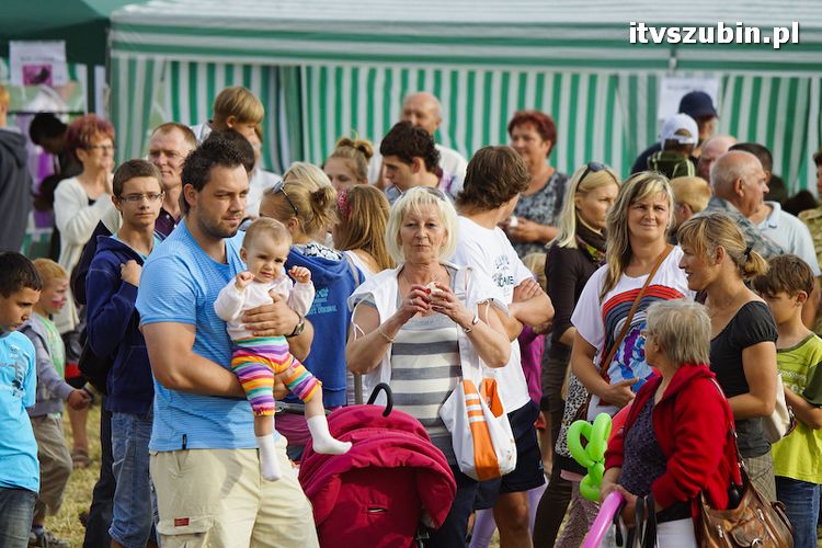 FESTYN CHARYTATYWNY dla małej Julki