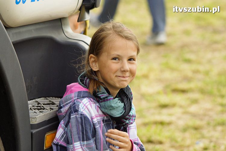 FESTYN CHARYTATYWNY dla małej Julki