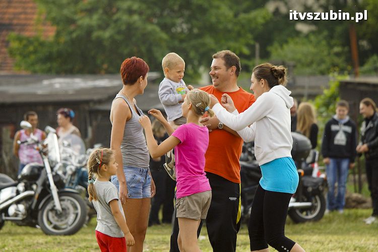 FESTYN CHARYTATYWNY dla małej Julki