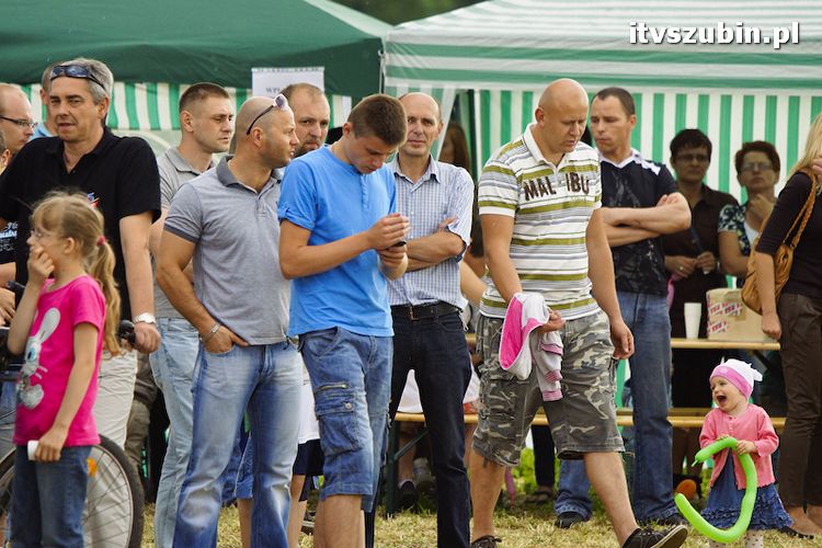 FESTYN CHARYTATYWNY dla małej Julki