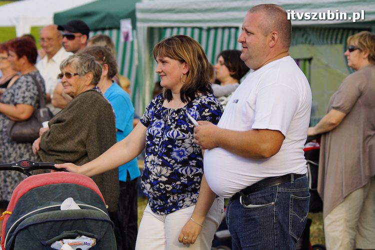 FESTYN CHARYTATYWNY dla małej Julki