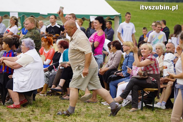 FESTYN CHARYTATYWNY dla małej Julki