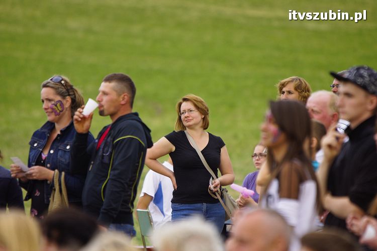 FESTYN CHARYTATYWNY dla małej Julki