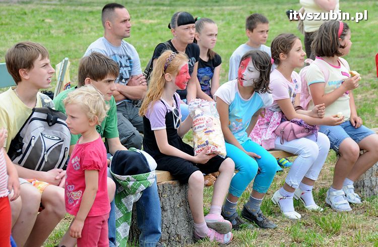 FESTYN CHARYTATYWNY dla małej Julki