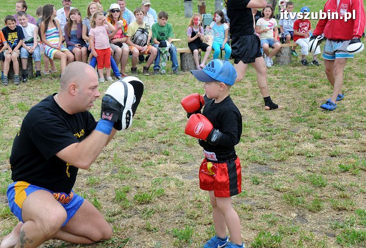 FESTYN CHARYTATYWNY dla małej Julki