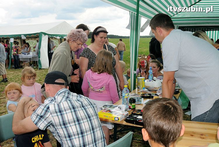 FESTYN CHARYTATYWNY dla małej Julki