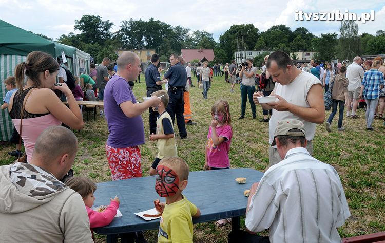 FESTYN CHARYTATYWNY dla małej Julki
