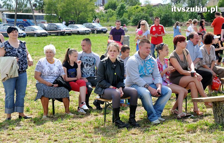 FESTYN CHARYTATYWNY dla małej Julki