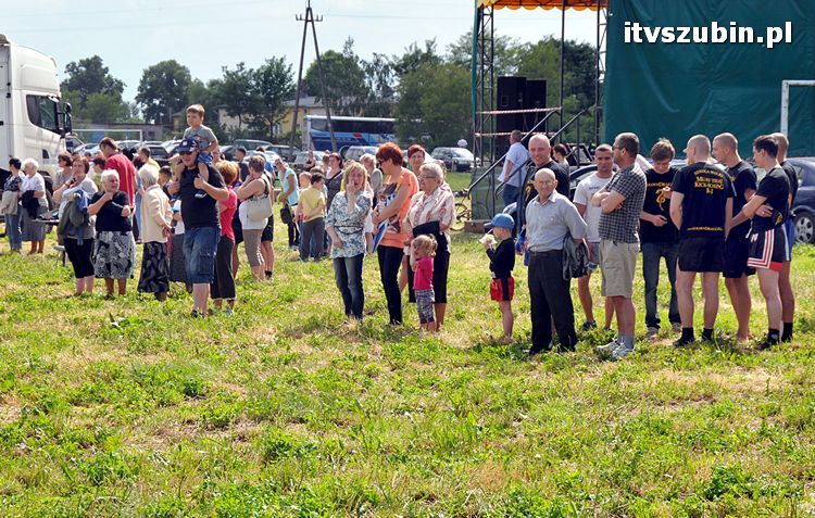 FESTYN CHARYTATYWNY dla małej Julki