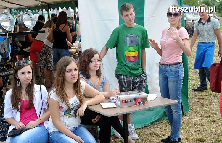 FESTYN CHARYTATYWNY dla małej Julki
