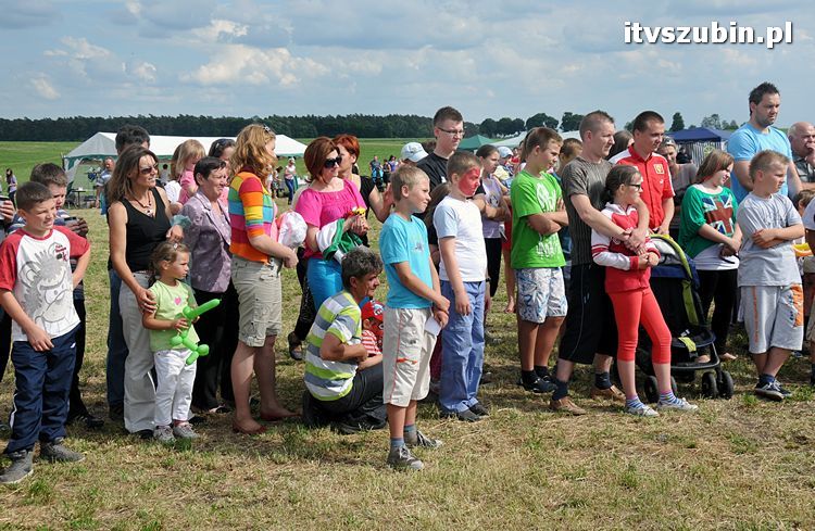 FESTYN CHARYTATYWNY dla małej Julki