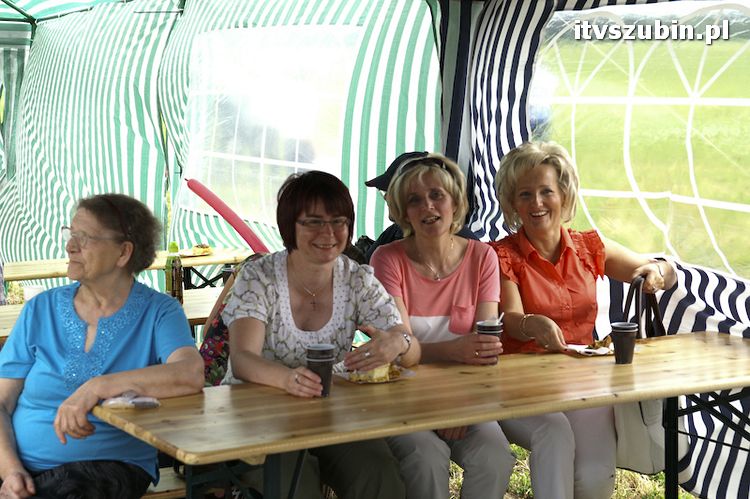 FESTYN CHARYTATYWNY dla małej Julki