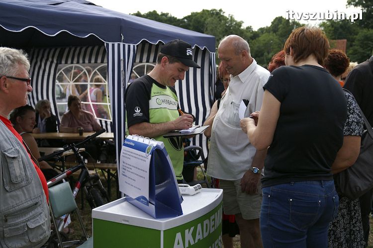 FESTYN CHARYTATYWNY dla małej Julki