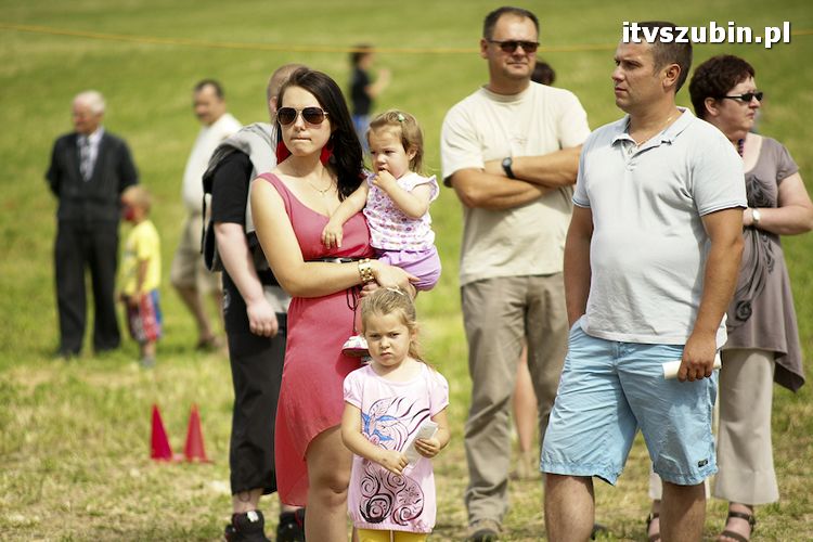 FESTYN CHARYTATYWNY dla małej Julki