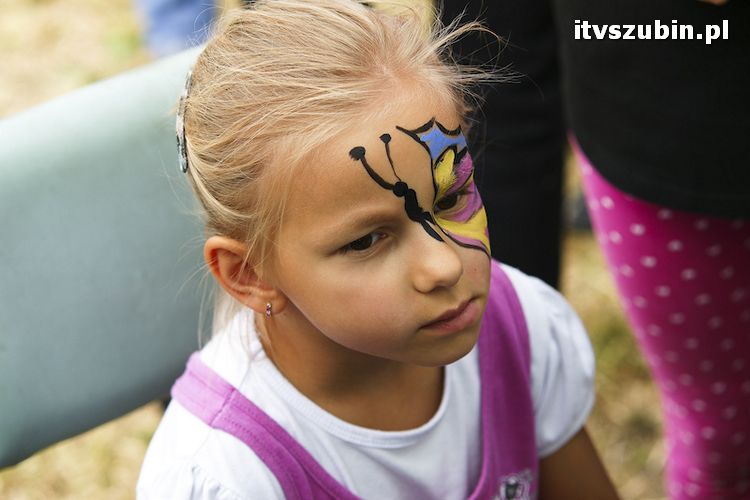 FESTYN CHARYTATYWNY dla małej Julki
