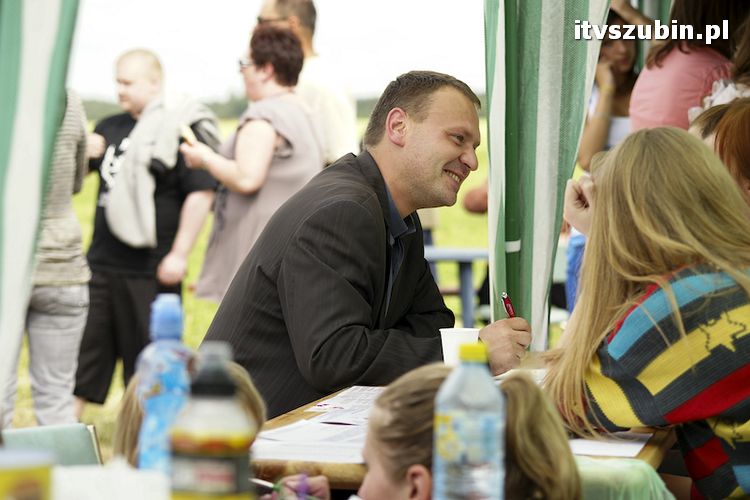 FESTYN CHARYTATYWNY dla małej Julki