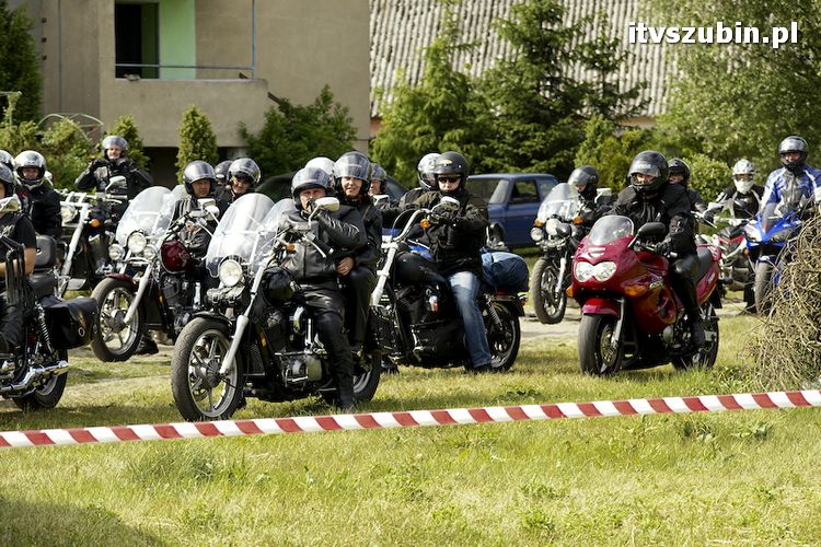 FESTYN CHARYTATYWNY dla małej Julki