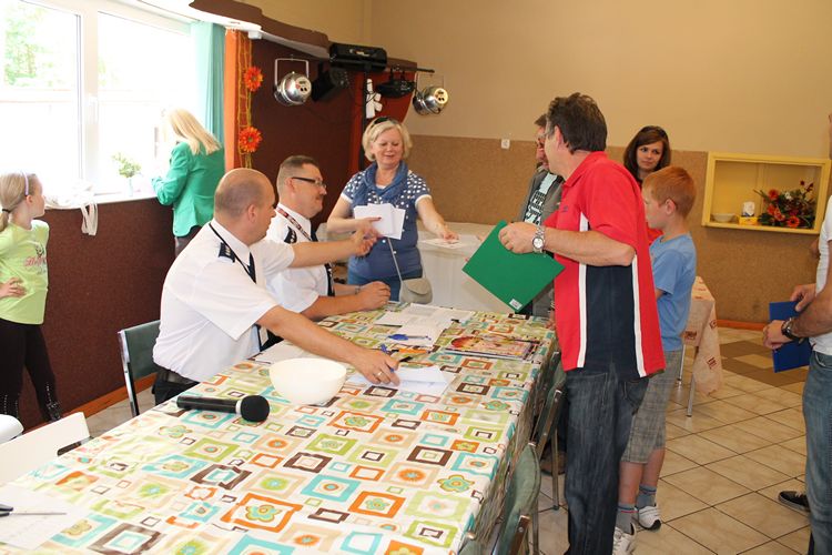 I Samochodowy Rajd Trzeźwościowy Ziemi Pałuckiej - Smerzyn 2012