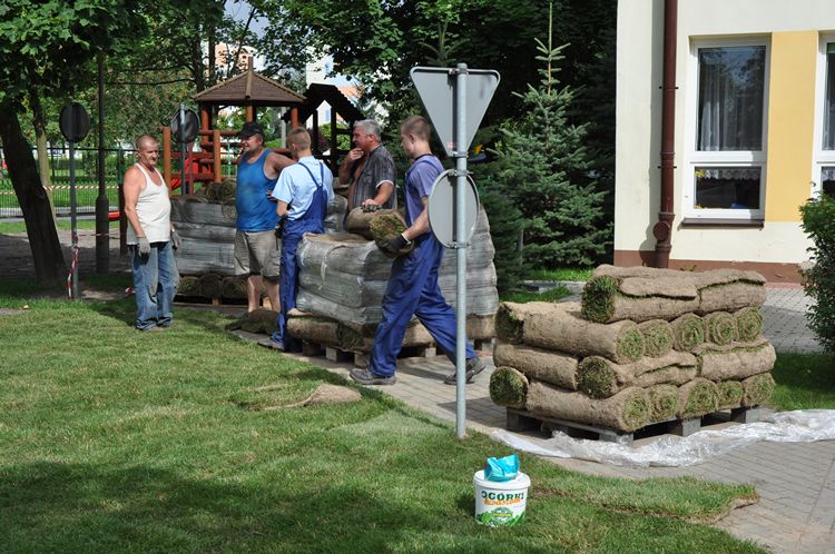 Dla dzieci z przedszkola nr 2 chłopcy z MOAS-u