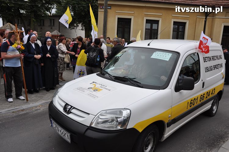 Piesza pielgrzymka na Jasną Górę wyruszyła z Szubina