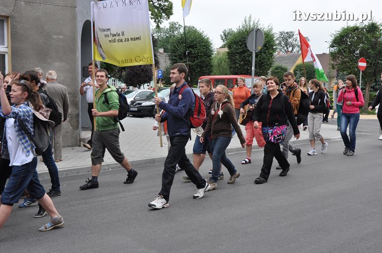 Piesza pielgrzymka na Jasną Górę wyruszyła z Szubina