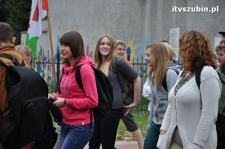Piesza pielgrzymka na Jasną Górę wyruszyła z Szubina