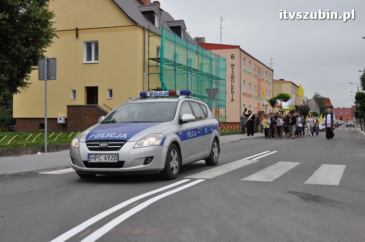 Piesza pielgrzymka na Jasną Górę wyruszyła z Szubina