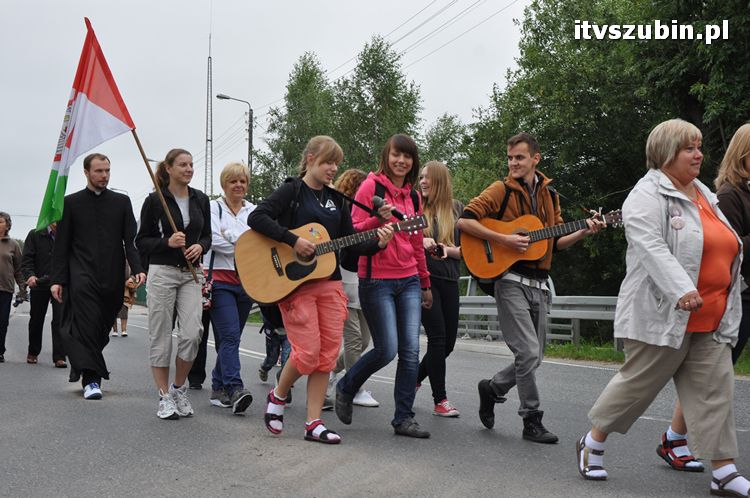 Piesza pielgrzymka na Jasną Górę wyruszyła z Szubina