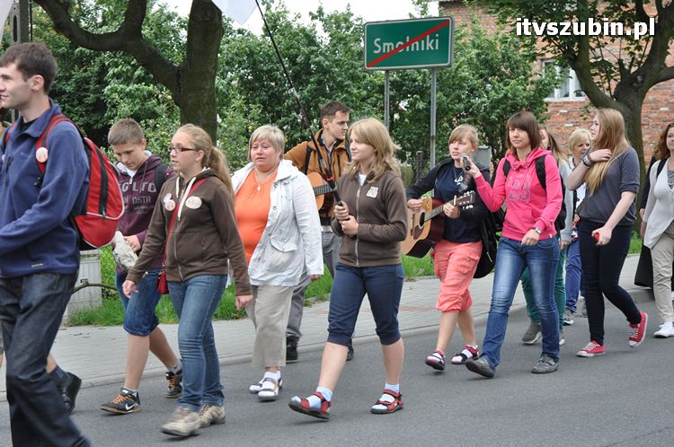 Piesza pielgrzymka na Jasną Górę wyruszyła z Szubina
