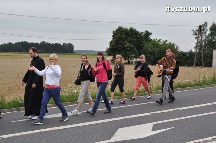 Piesza pielgrzymka na Jasną Górę wyruszyła z Szubina