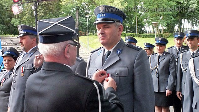 Awanse, odznaczenia i nagrody dla policjantów z okazji ich święta