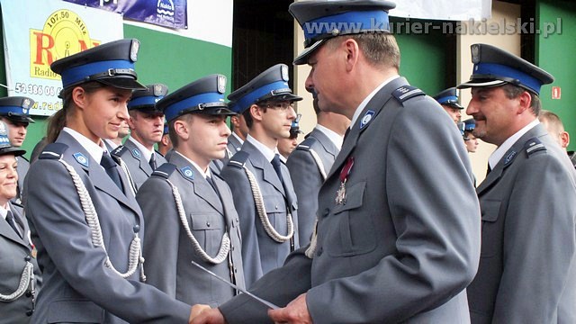 Awanse, odznaczenia i nagrody dla policjantów z okazji ich święta