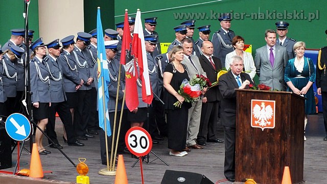 Awanse, odznaczenia i nagrody dla policjantów z okazji ich święta