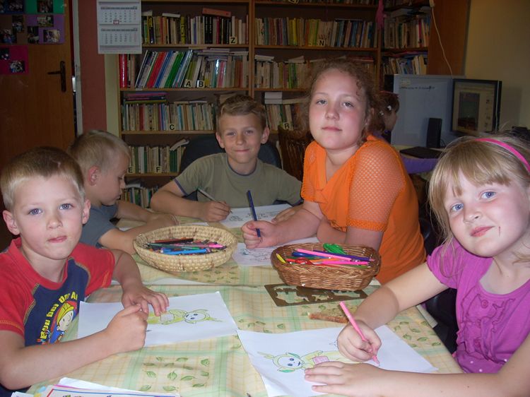Wakacyjna biblioteka w Samoklęskach Małych