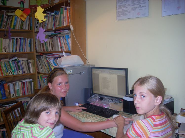 Wakacyjna biblioteka w Samoklęskach Małych