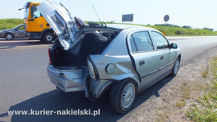 Kolizja na skrzyżowaniu ul. Mroteckiej z drogą krajową nr 10