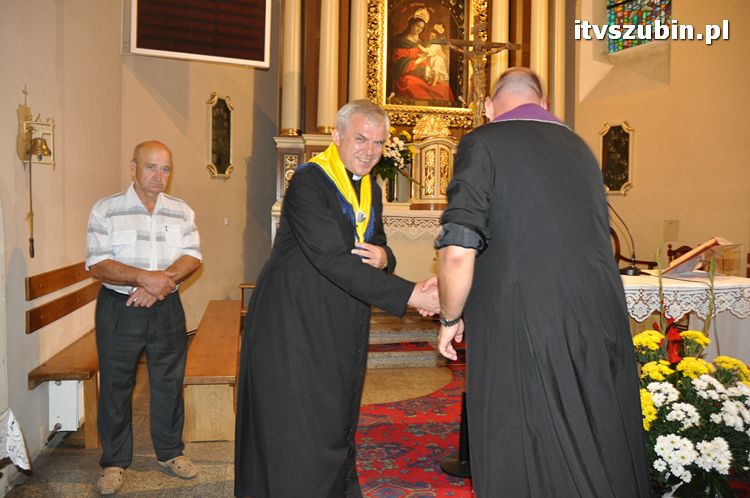 Pielgrzymi z Kościerzyny idący na Jasną Górę nocowali w Szubinie