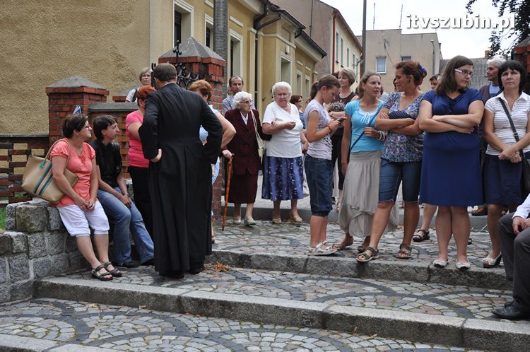 Pielgrzymi z Kościerzyny idący na Jasną Górę nocowali w Szubinie