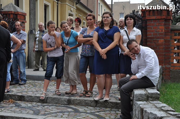 Pielgrzymi z Kościerzyny idący na Jasną Górę nocowali w Szubinie