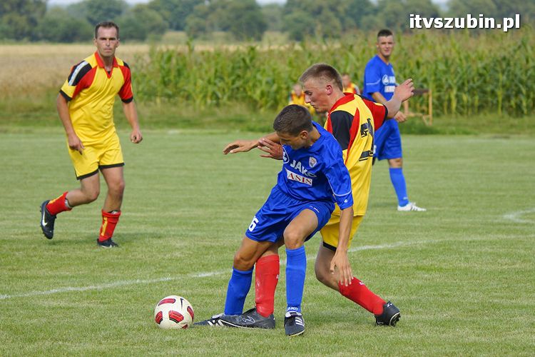 LZS Zieloni Zalesie - LKS Szubinianka Szubin 3:10