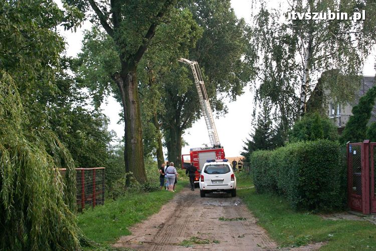Pięć minut nawałnicy, usuwanie zniszczeń trwało do późnych godzin nocnych