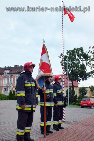 Ślubowanie i medale w Komendzie Powiatowej PSP w Nakle nad Notecią