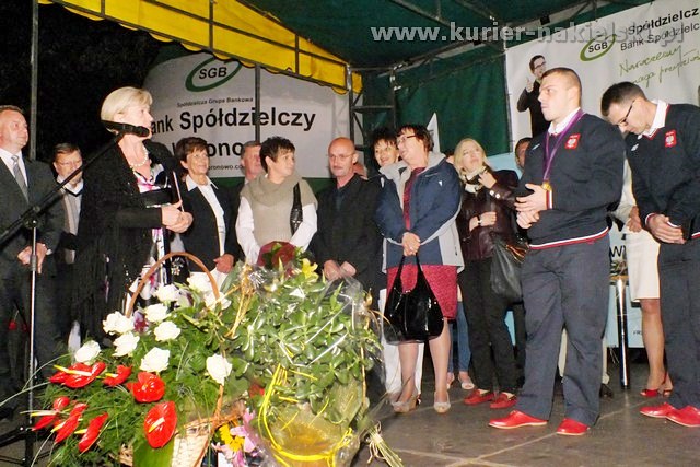 Adrian i Tomasz Zielińscy są już w Mroczy. Owacyjne powitanie