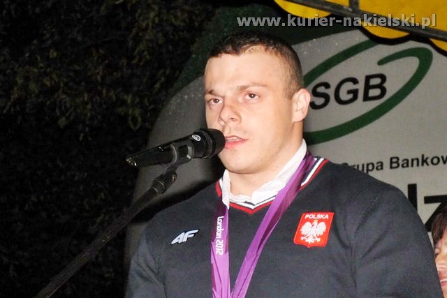 Adrian i Tomasz Zielińscy są już w Mroczy. Owacyjne powitanie
